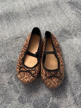 Old Navy Brown Leopard Print Mary Jane Ballet Flats